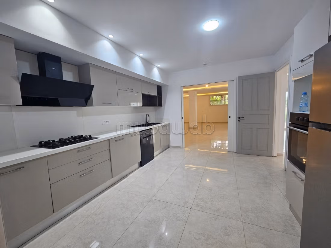 In Affitto a La Marsa: Villa Moderna