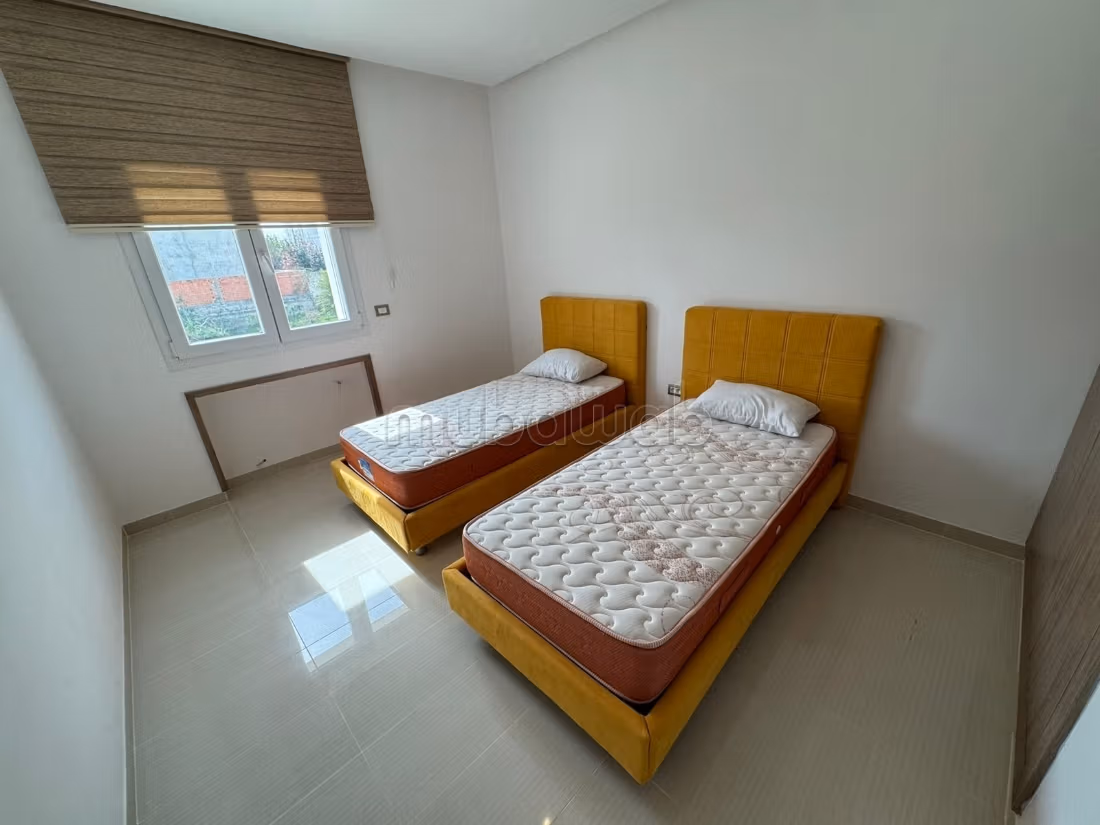 Triplex en vente avec jardin et place parking