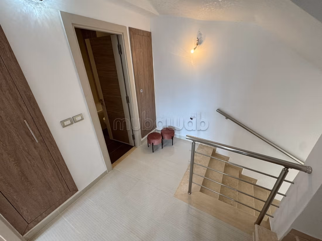 Triplex en vente avec jardin et place parking
