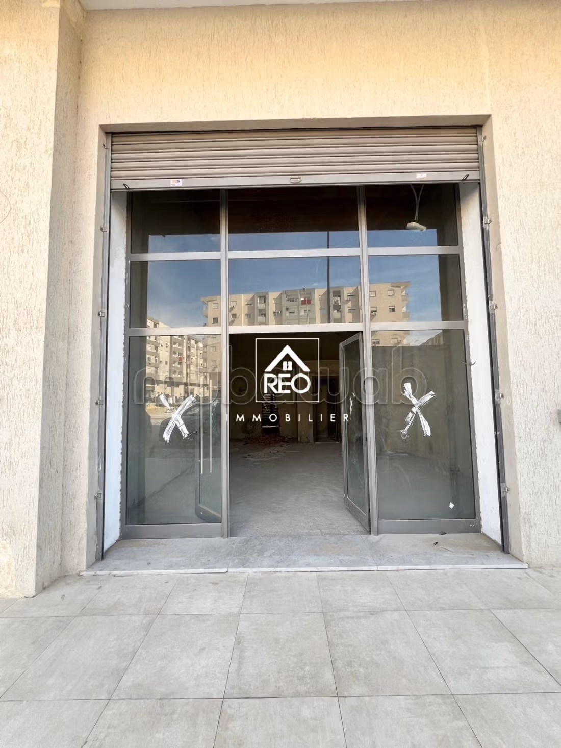 A Louer: Un Superbe Local commerciale Cite Wahat