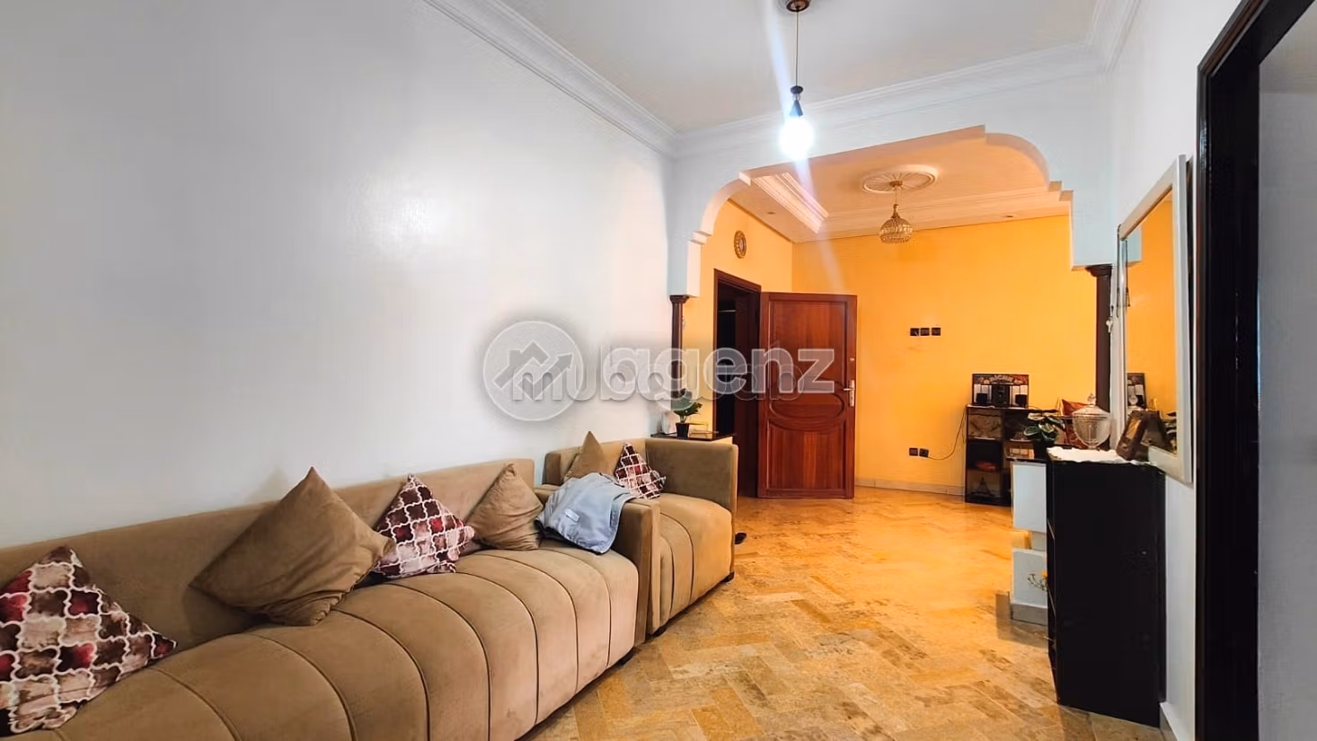 Appartamento in affitto 90 m², 2 camere Nassim 1 Casablanca