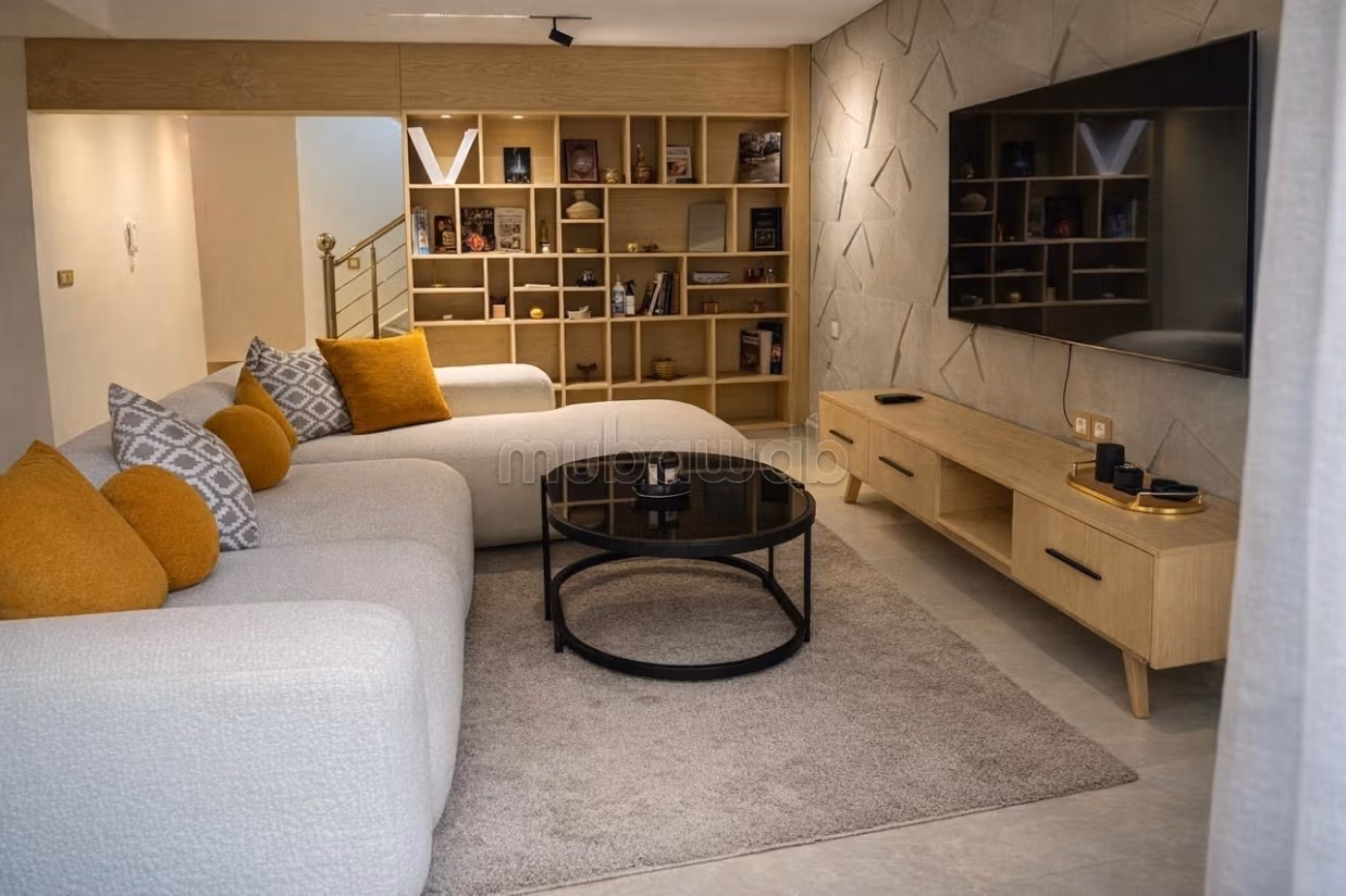 Bel appartement en location à Guéliz. 3 pièces. Bien meublé — 2