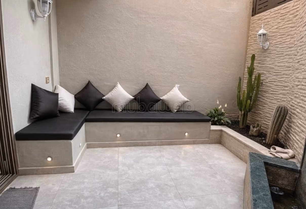 Bel appartement en location à Guéliz. 3 pièces. Bien meublé — 6