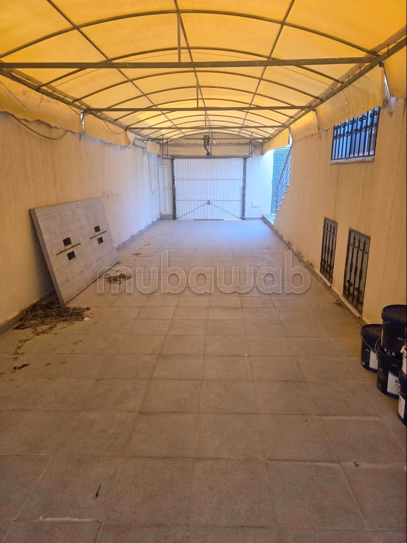 Duplex location at Marsa Les Pins
