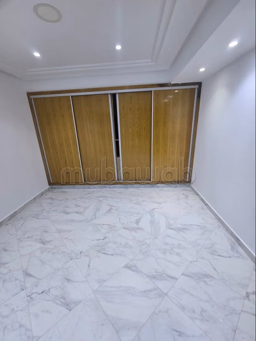 Duplex location at Marsa Les Pins