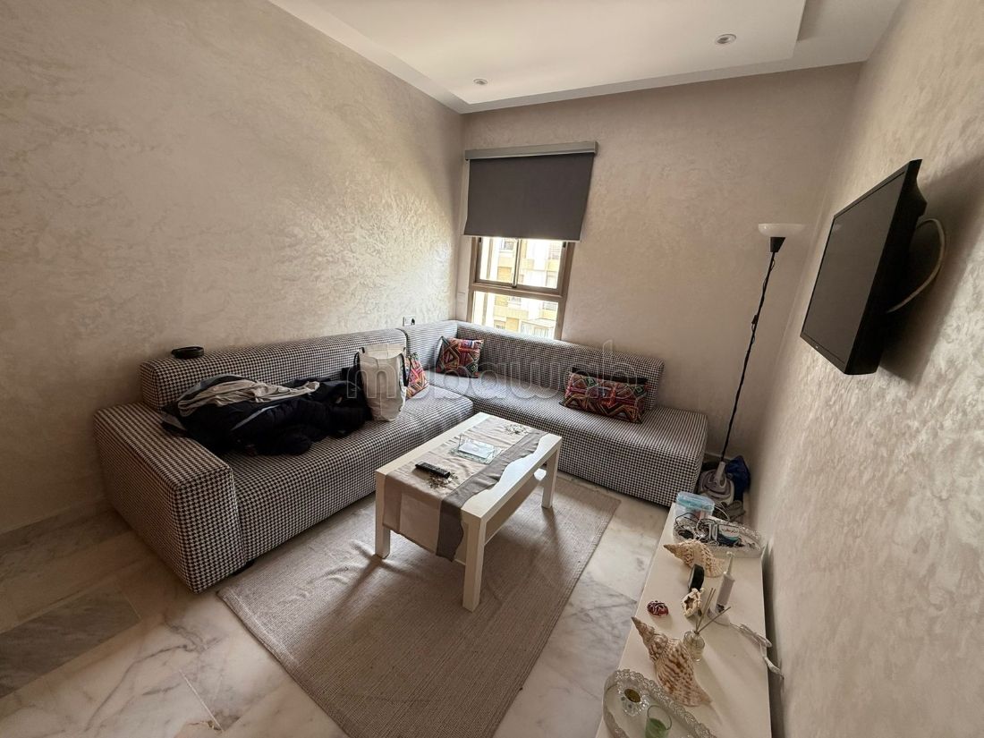 Apartamento atravesado en venta