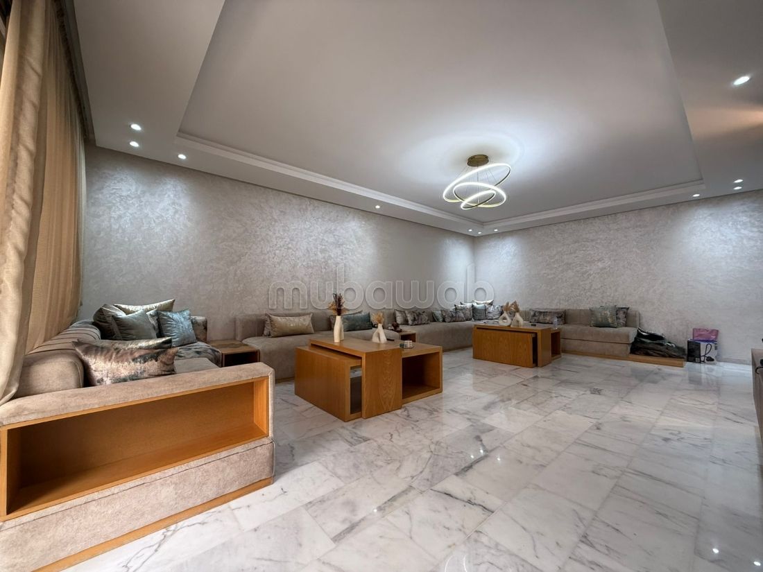 Apartamento atravesado en venta