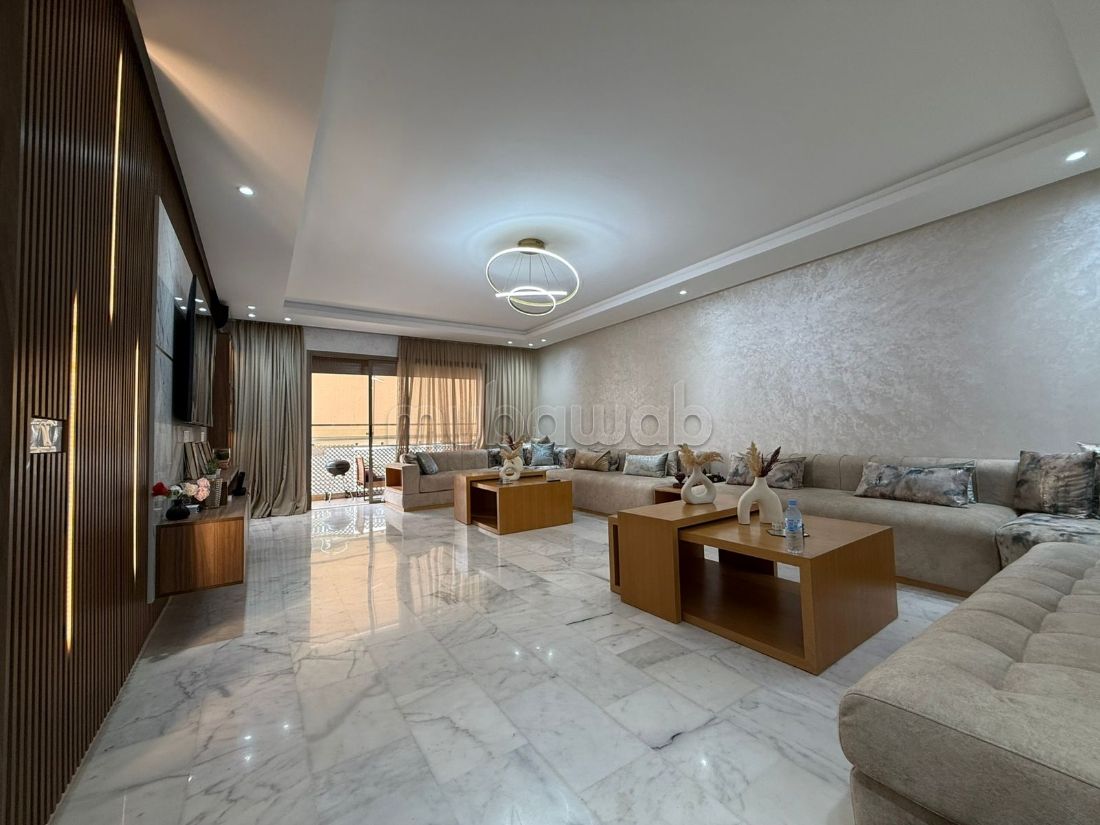 Apartamento atravesado en venta