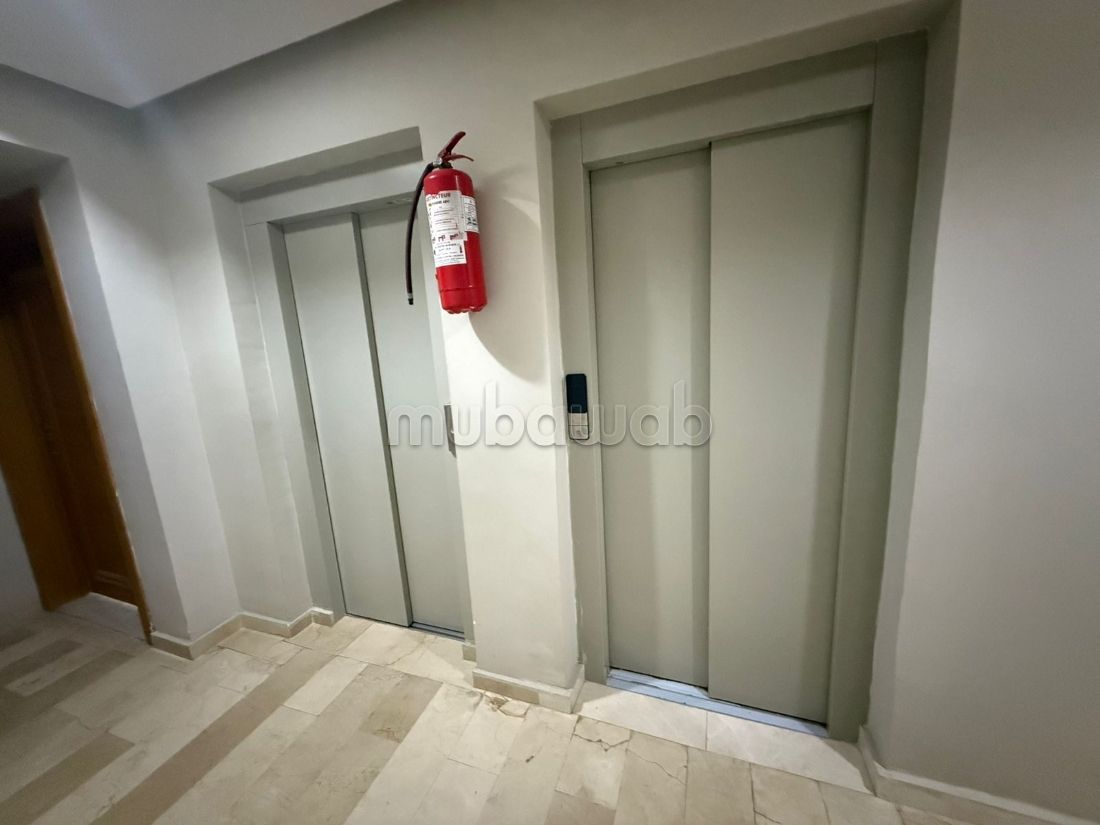 Apartamento atravesado en venta