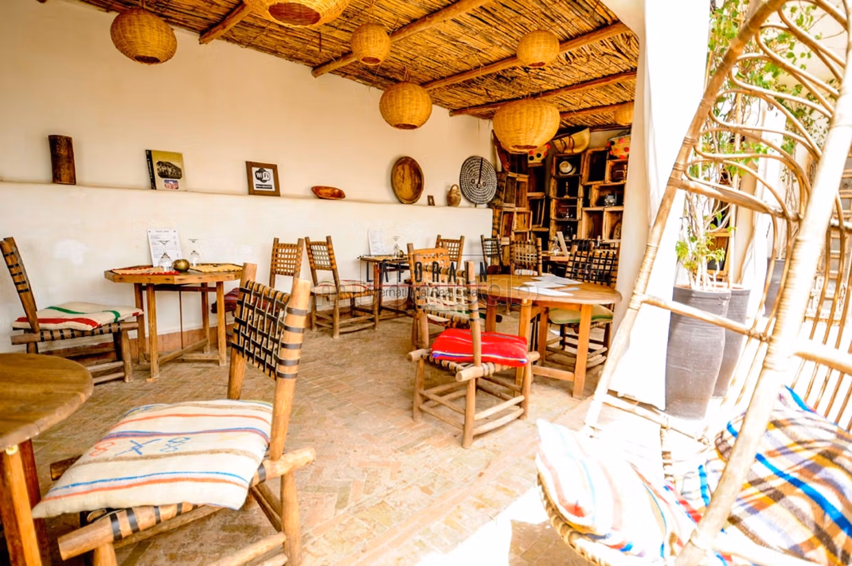 Riad Hôtel & Spa rentable à vendre – Murs & Fonds