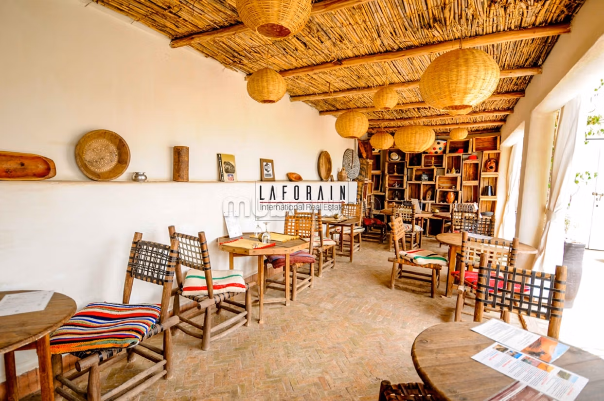 Riad Hôtel & Spa rentable à vendre – Murs & Fonds