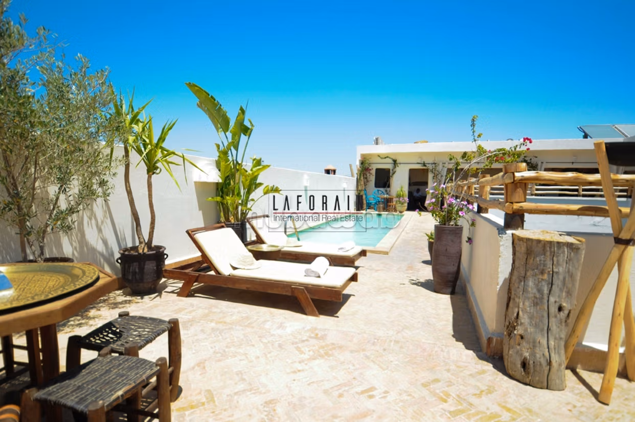 Riad Hôtel & Spa rentable à vendre – Murs & Fonds