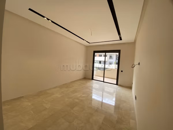 Appartement à louer à Californie. Surface de 90 m². Prestation de conciergerie, air conditionné