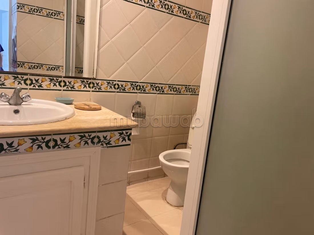 Villa vide ou meublée a la marsa les pins