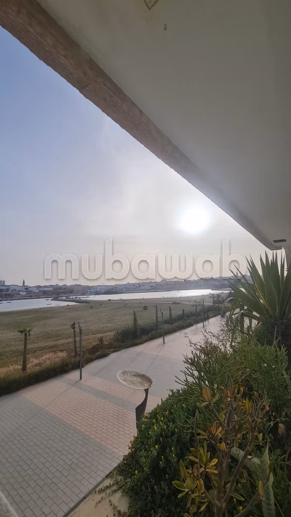 Appartement avec magnifique vue sur Bouregreg