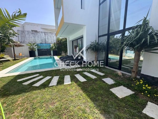 A vendre villa à Yasmine Hammamet