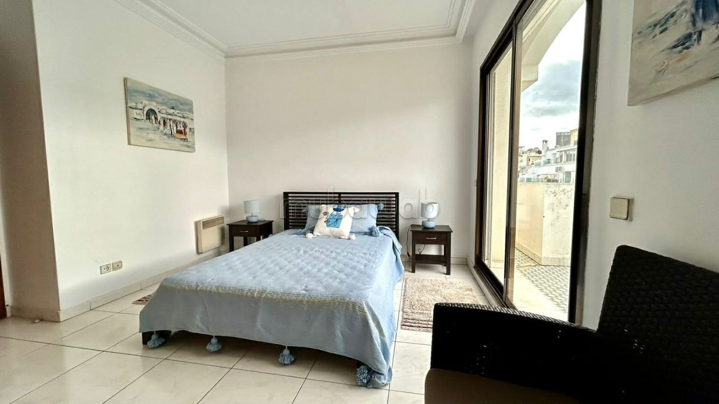 THREE beautiful duplex 4 rooms empty root