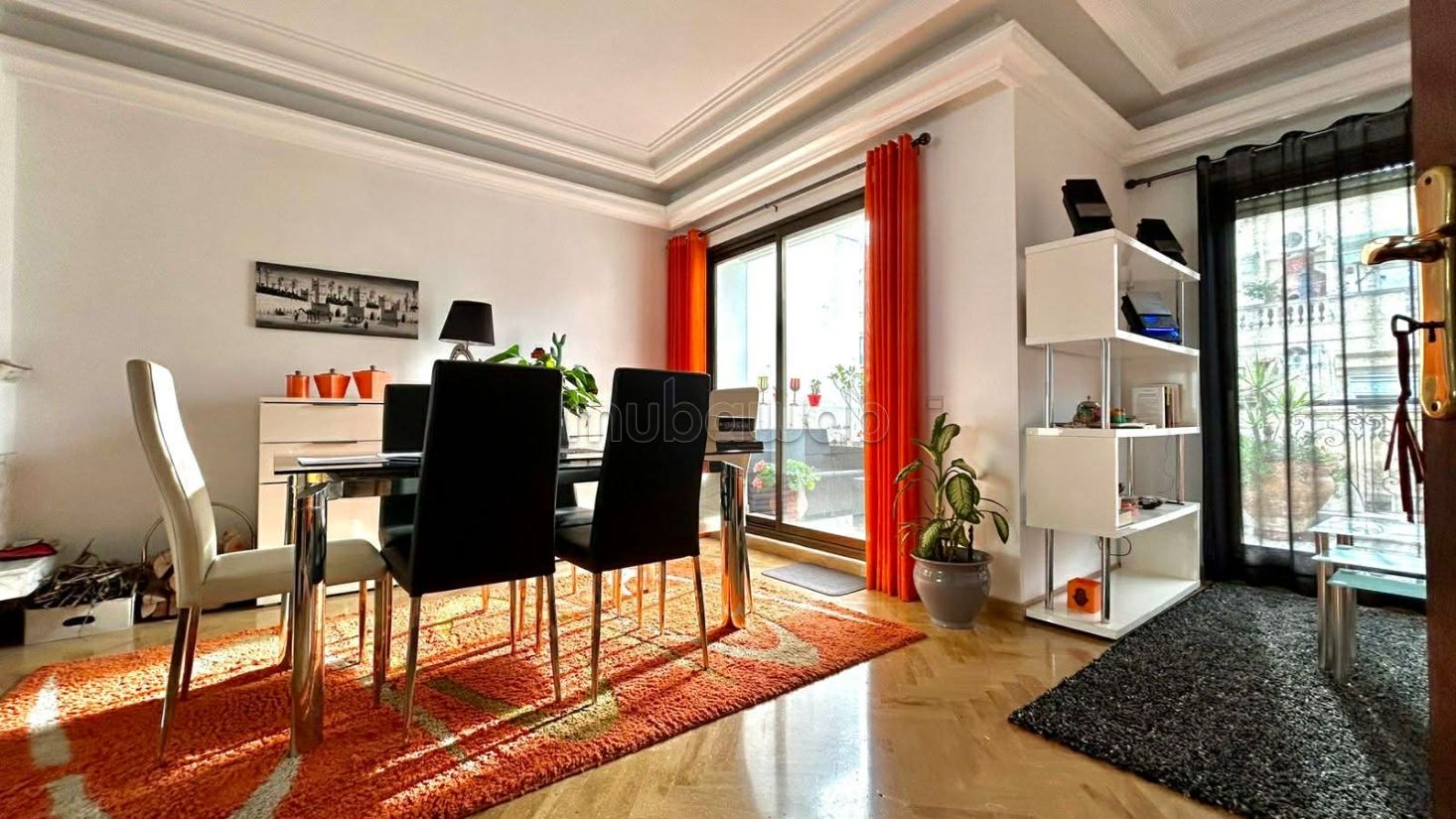 THREE beautiful duplex 4 rooms empty root