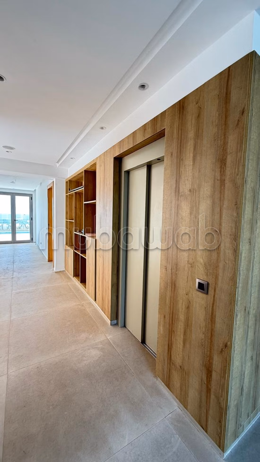 Villa a la location vide a ain Diab 
70000dh