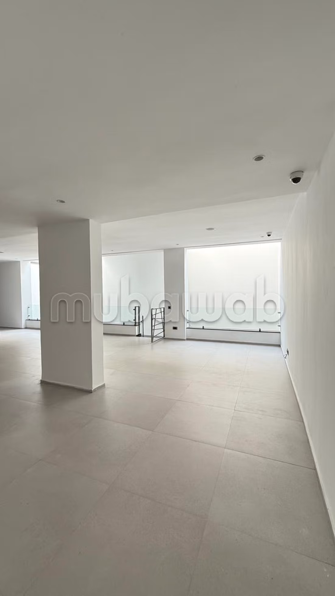Villa a la location vide a ain Diab 
70000dh