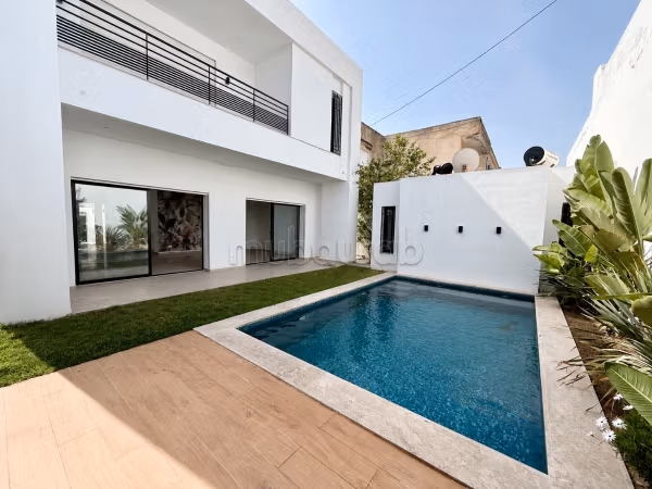 Villa S4 avec piscine, Carthage Byrsa