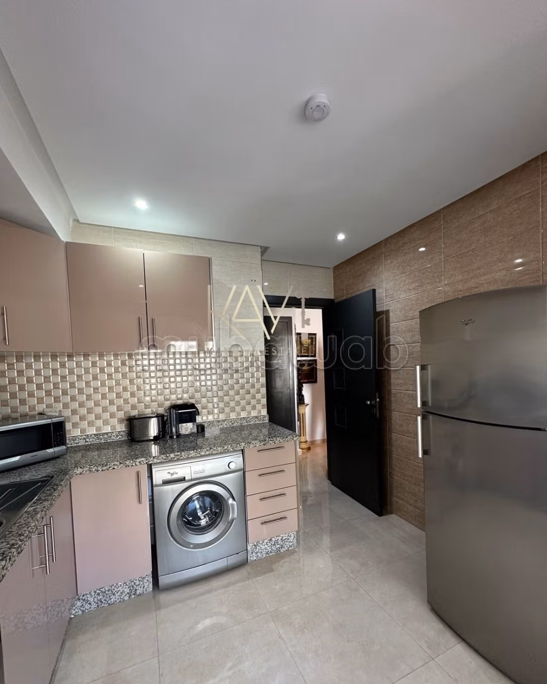 Appartement à vendre ou à louer – Centre ville Nejma