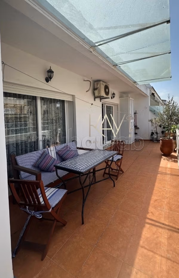 Appartement à vendre ou à louer – Centre ville Nejma