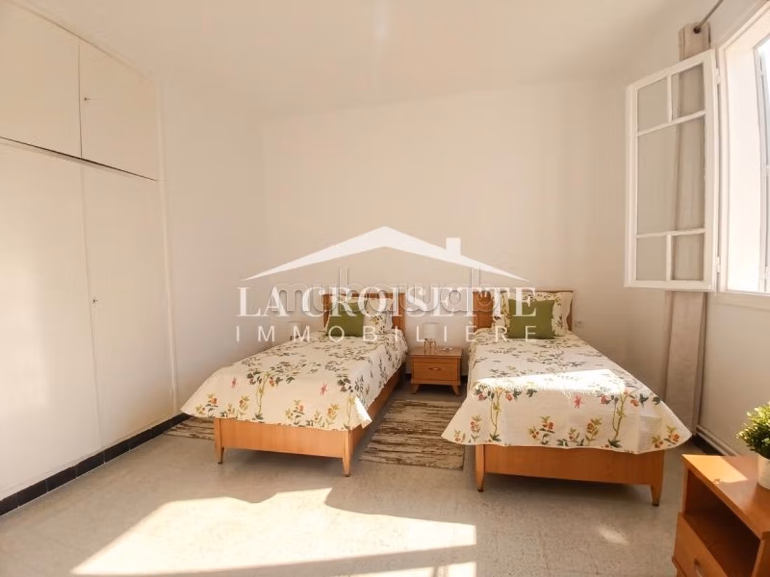 Rez de chaussée de villa s3 meublé à La Marsa