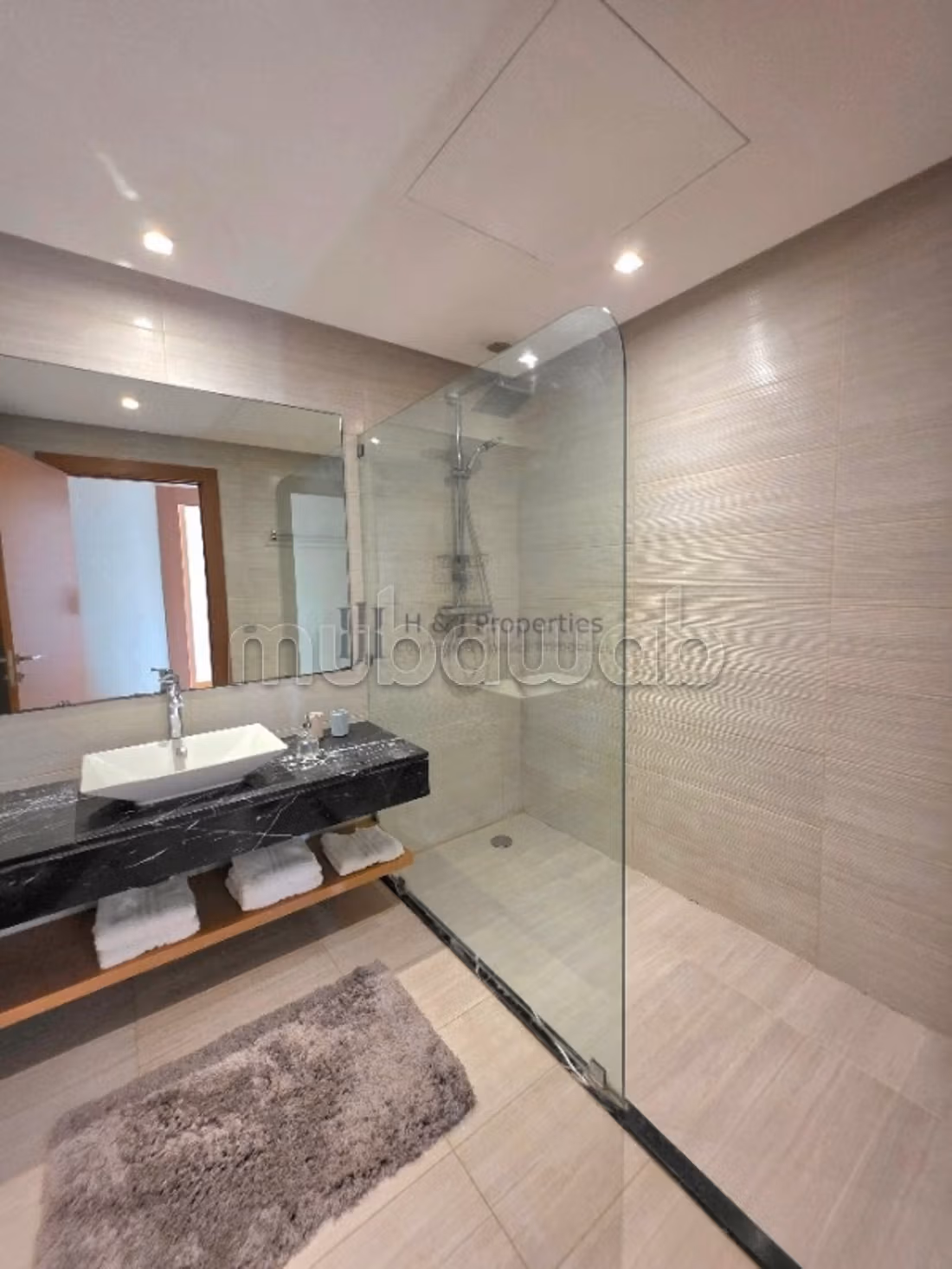 T3 meublé de 101m² 
2 chambres terrasses - Όψη 4