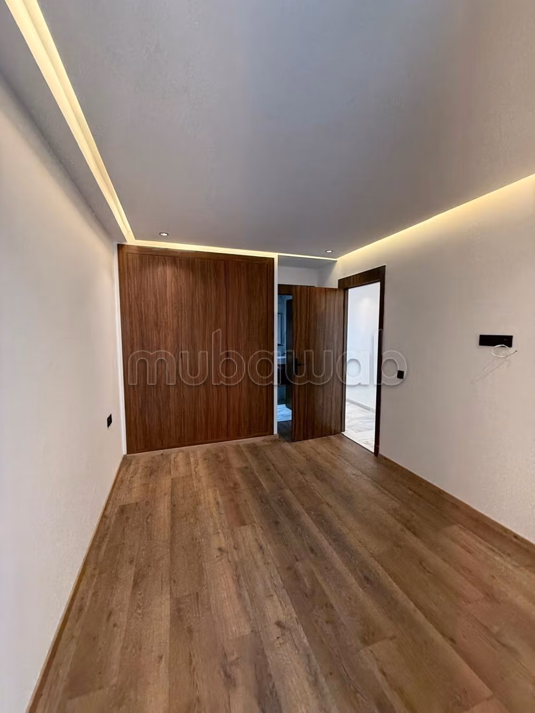 Appartement te koop met groot terras