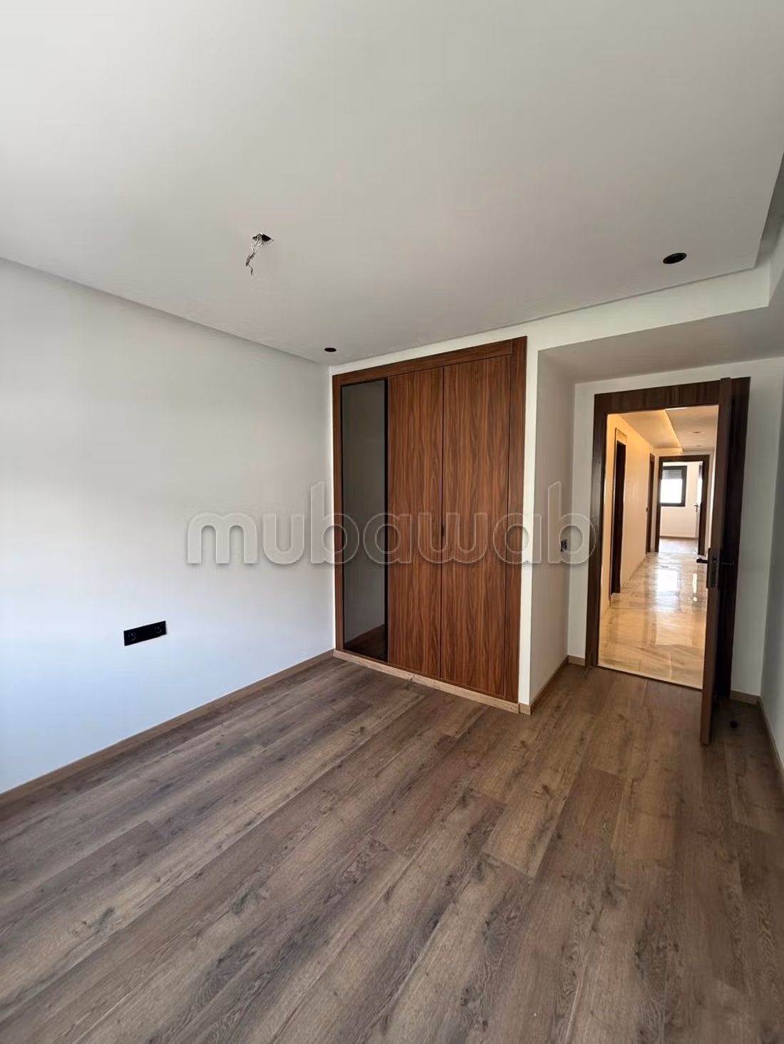 Appartement te koop met groot terras