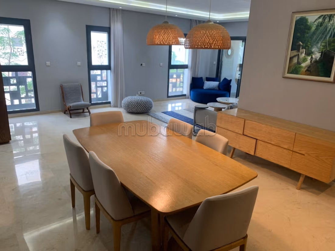 Louez cet appartement à Casablanca Finance City. Surface totale 140 m². Bien meublé — 2