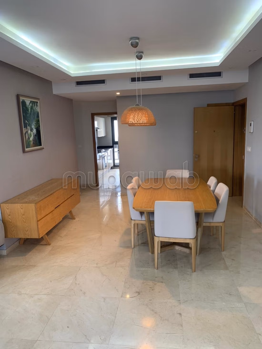 Louez cet appartement à Casablanca Finance City. Surface totale 140 m². Bien meublé — 6