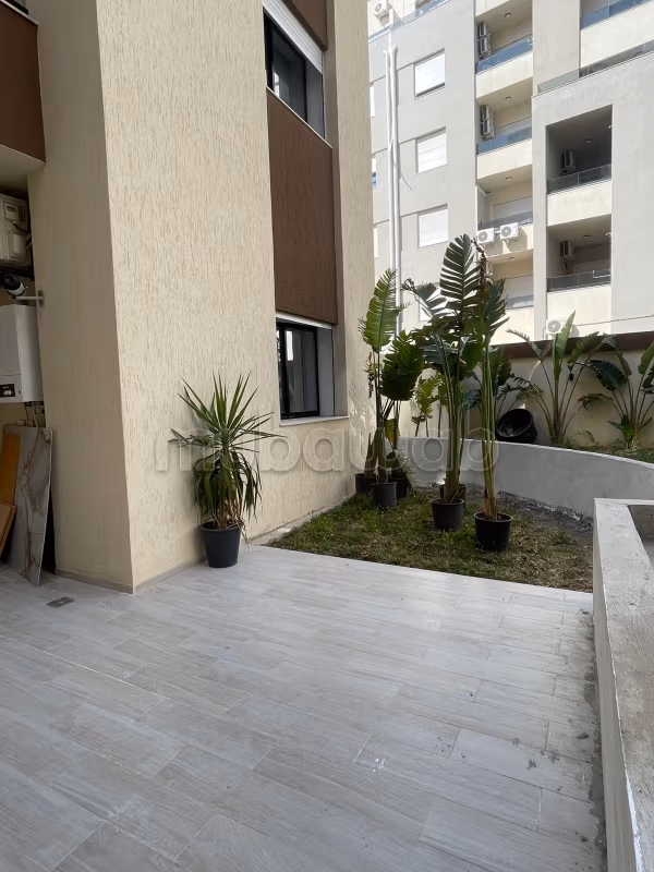 S1 con Giardino e Terrazza in affitto