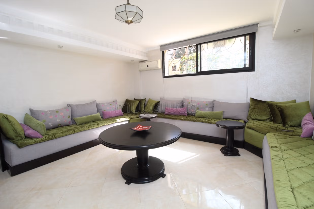 Casa di lusso in vendita a Ben Serguaou. 4 belle camere da letto. Garage e terrazzo