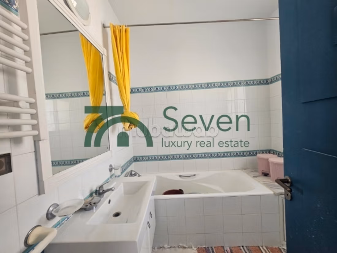 A furnished S1 apartment