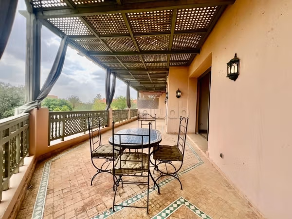 Bel appartement 2ch à vendre Palmeraie
