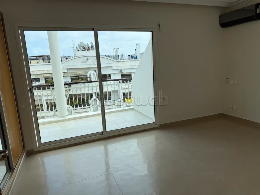 Appartement 220 m² f Racine — 14