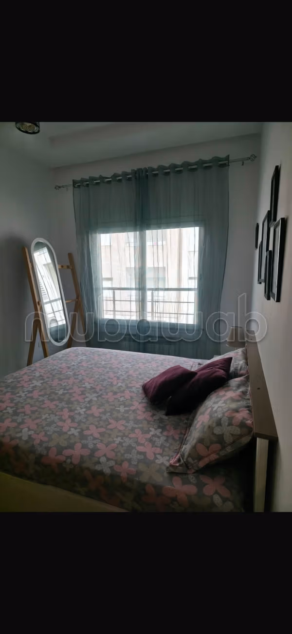 Bel appartement me en location à Les Jardins de Carthage. 1 chambre. Bien meublé