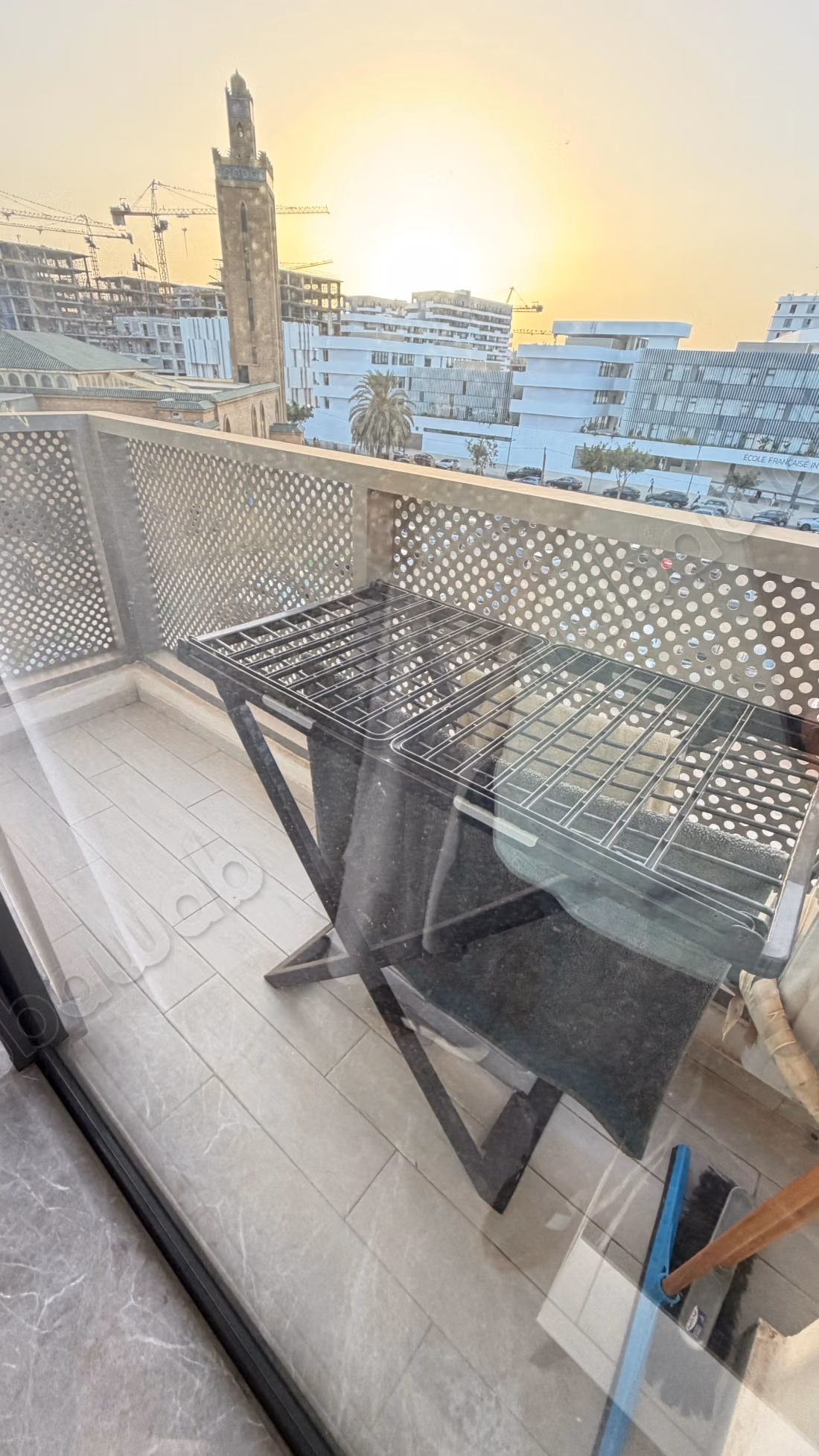 Flat for rent in Casablanca Finance City. Area 60 m². Cellar