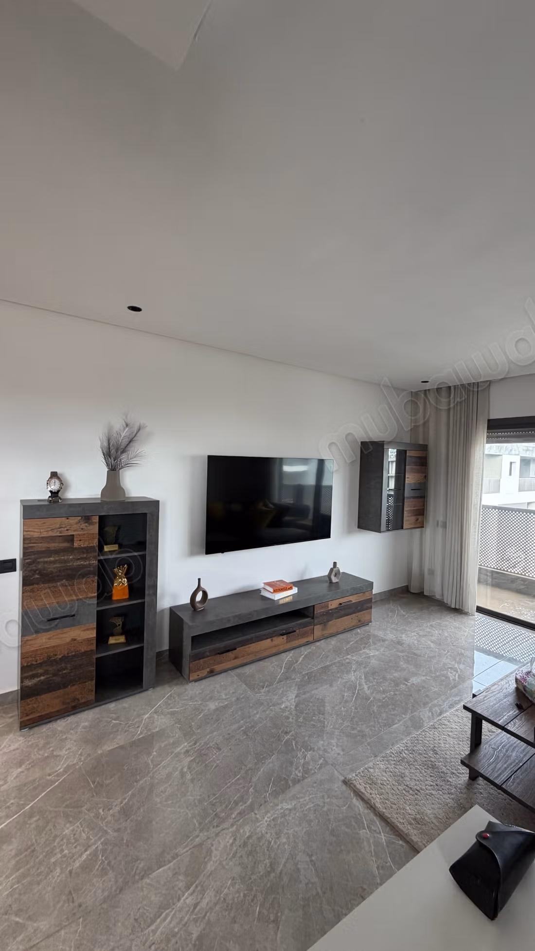 Bel appartement sur cfc cote CIL