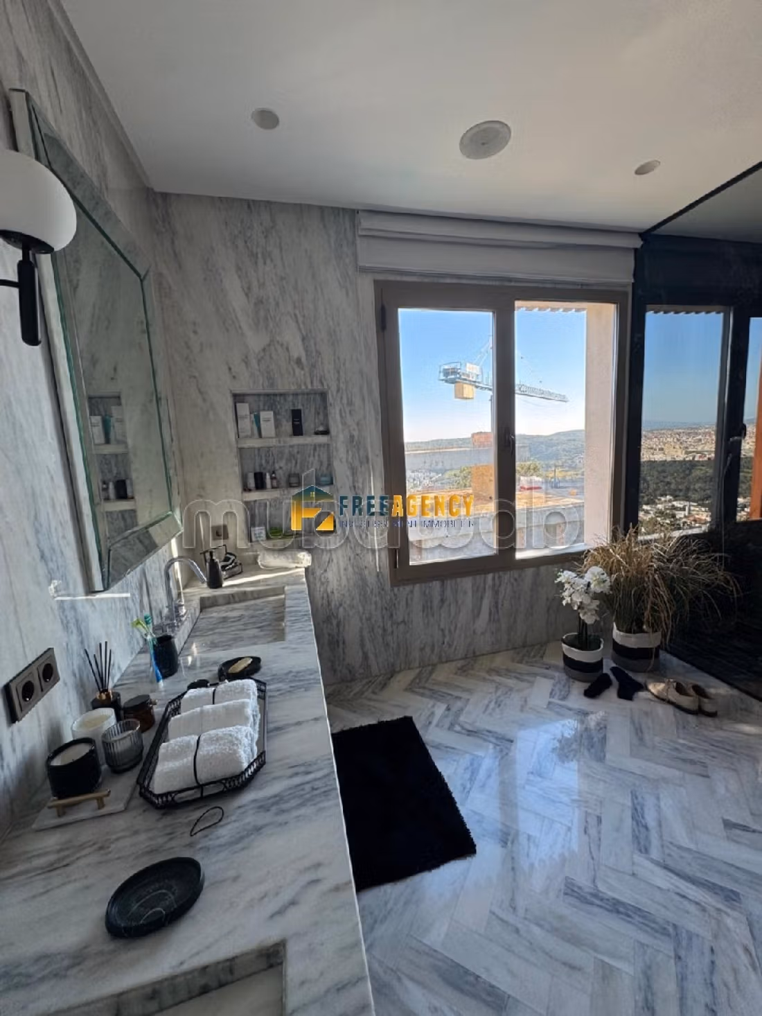 Villa d’Exception à Vendre – Jbel Lakbir, Tanger