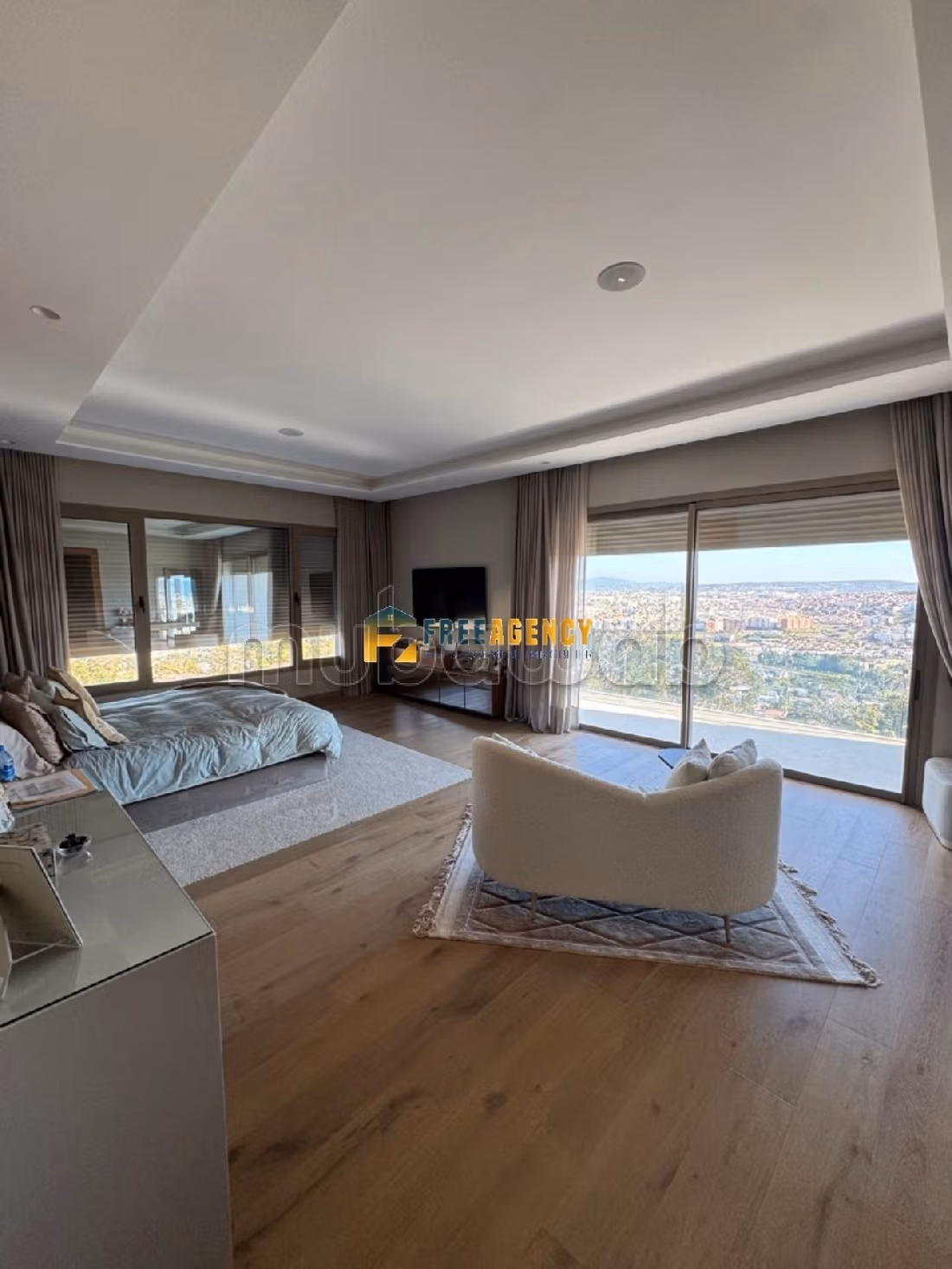 Villa d’Exception à Vendre – Jbel Lakbir, Tanger