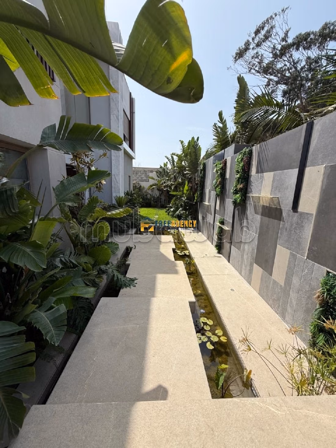 Villa d’Exception à Vendre – Jbel Lakbir, Tanger