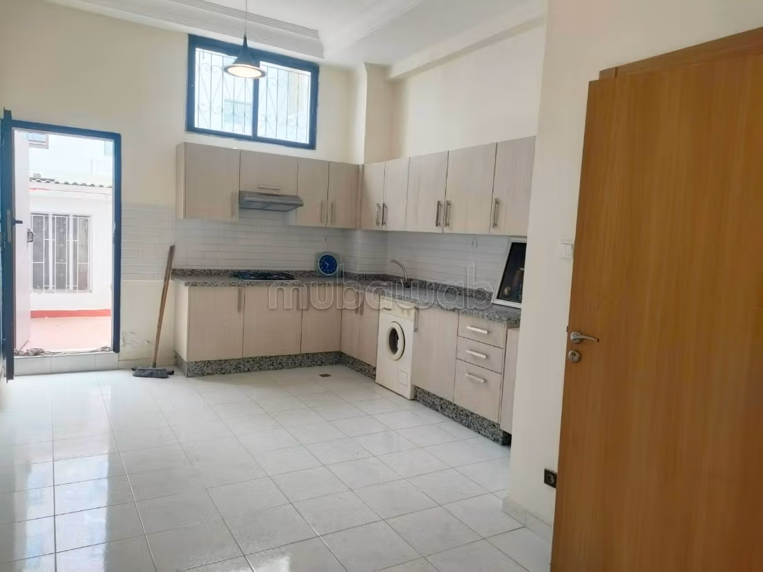Ufficio 76m² CentroCittà TRAM 7500 dh
