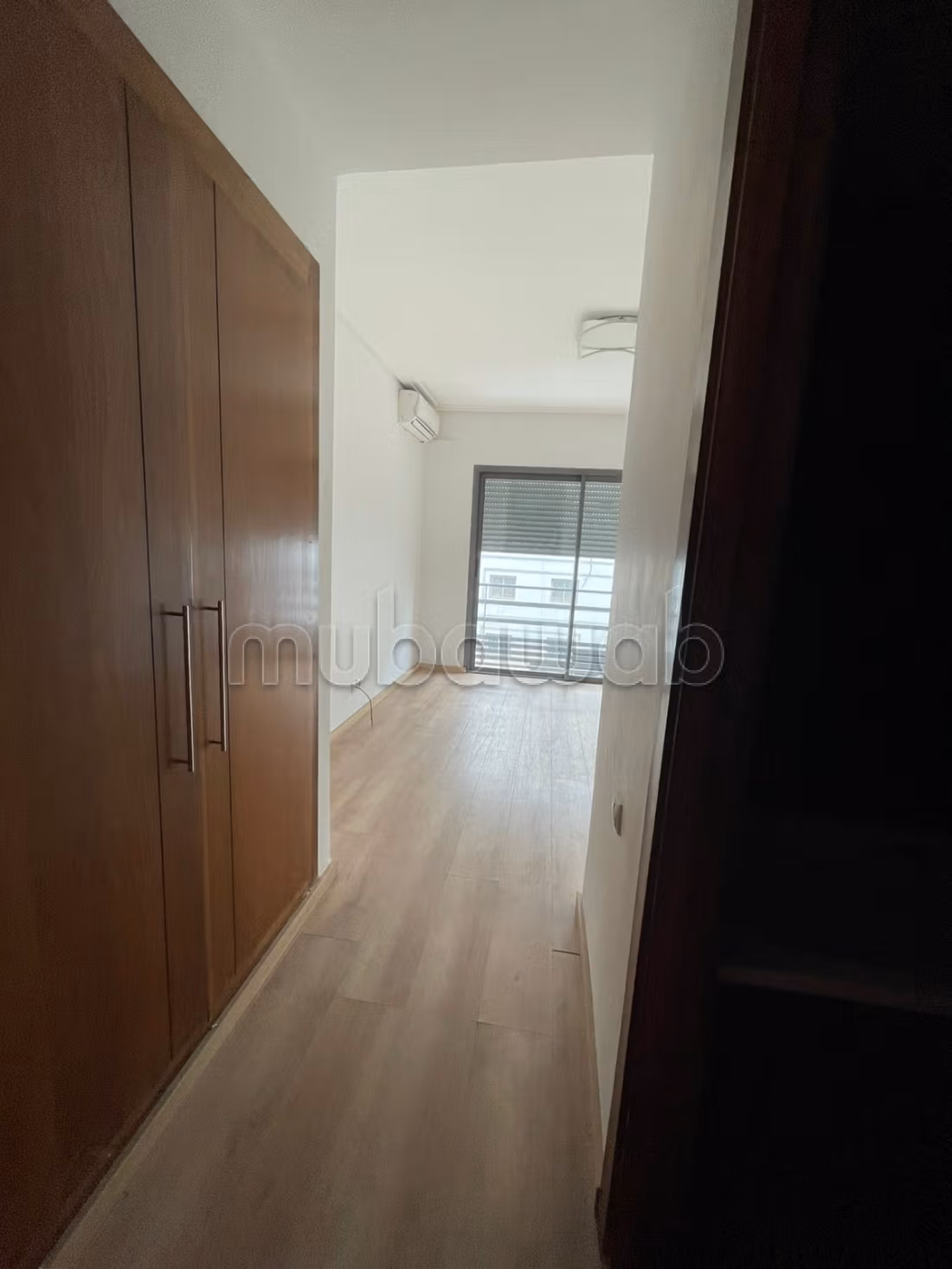 À louer – Appartement vide – Quartier Socrate — 4