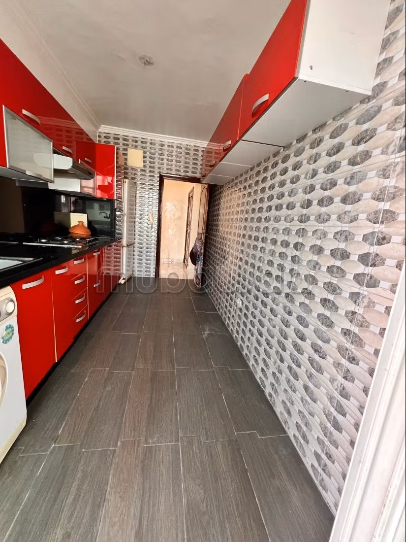 Appartement à louer à Les Hôpitaux. 2 pièces. Avec ascenseur et terrasse — 5