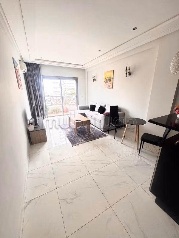 Cocon meublé avec balcon sans vis a vis / gauthier