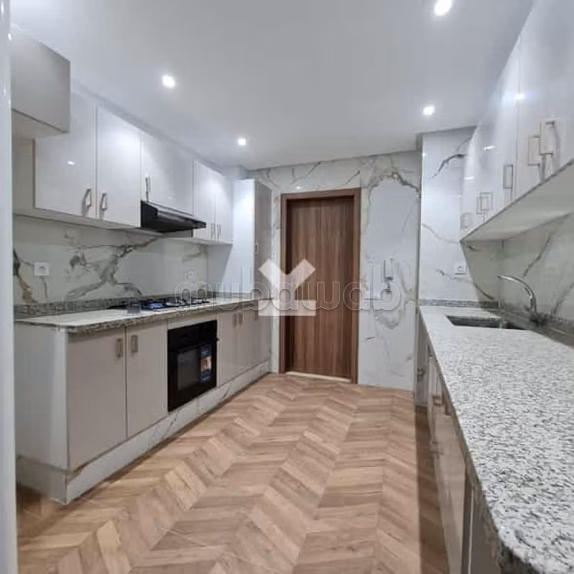 Appartement à Vendre de 97.0 m² à Dar Bouazza,
Tamaris1