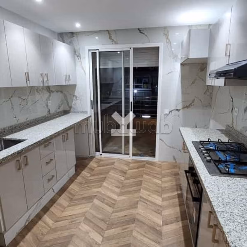 Appartement à Vendre de 97.0 m² à Dar Bouazza,
Tamaris1